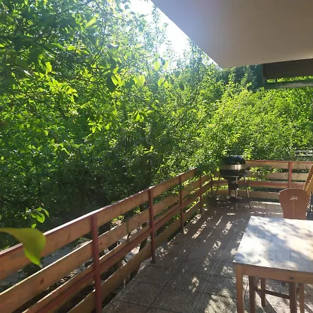 Chata Na Poskle U Lesa S Vyhledem Hutisko Exterior photo