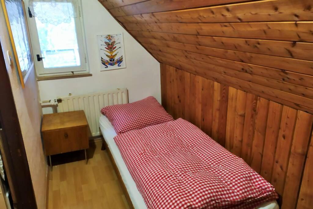 Holiday home Na Poskle U Lesa S Vyhledem *